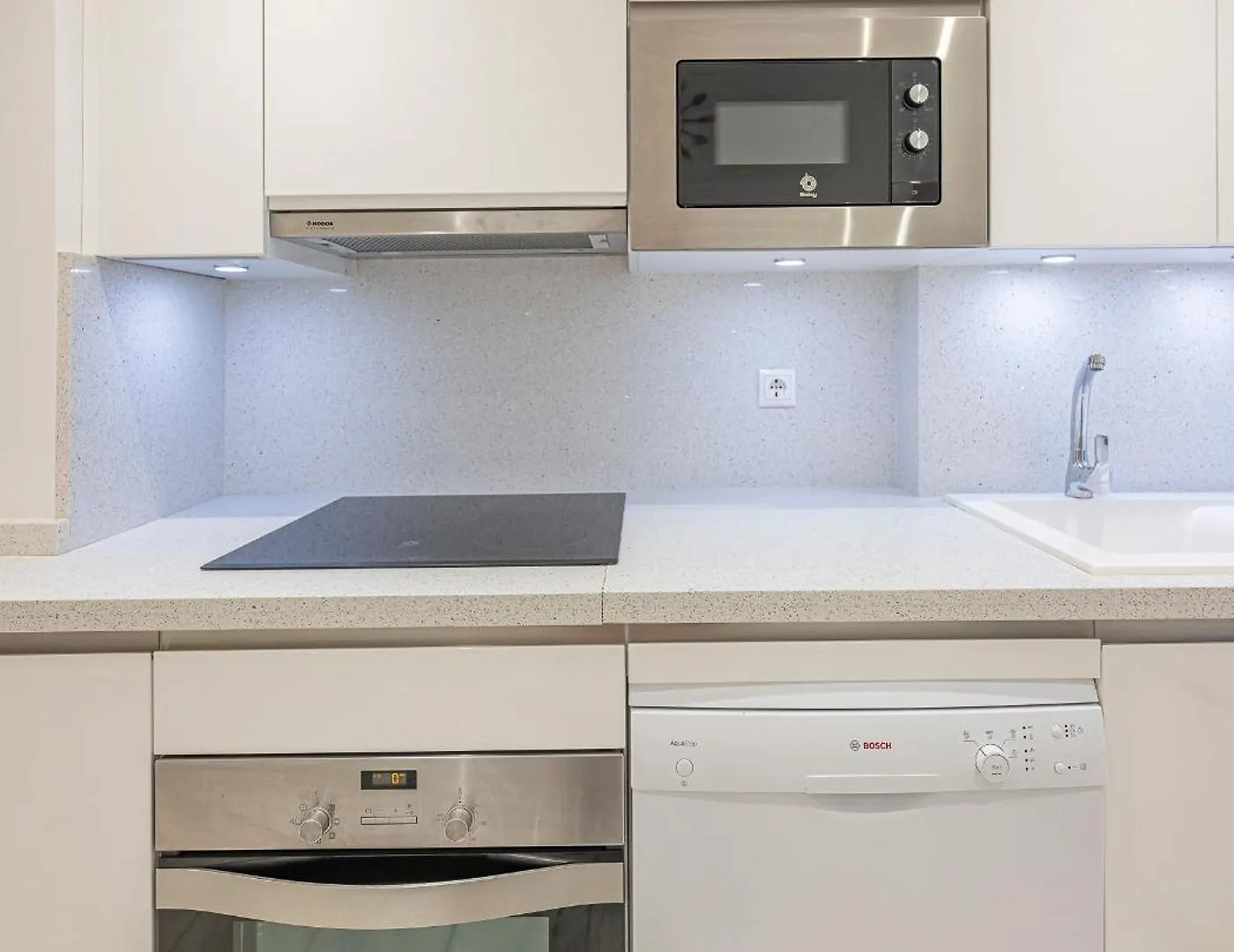 Luxury Apartment In Central Marbella With Parking And Pool Spain