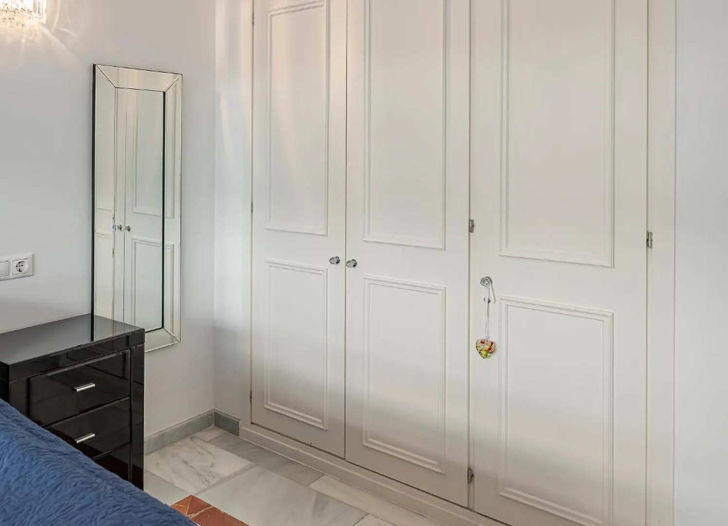 Luxury Apartment In Central Marbella With Parking And Pool Spain